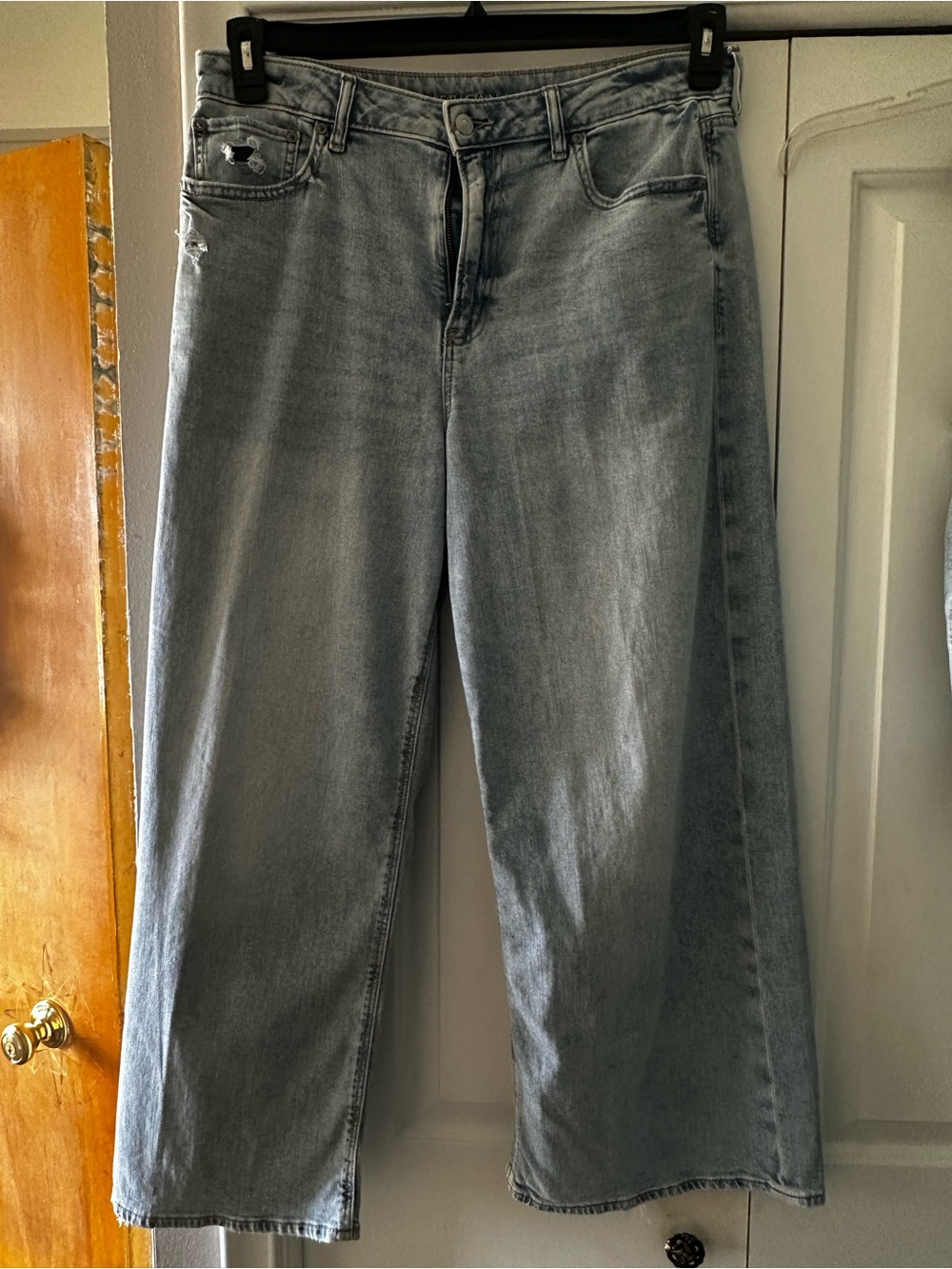 American Eagle Size 12 Wide Leg Women’s Jeans in Light Blue